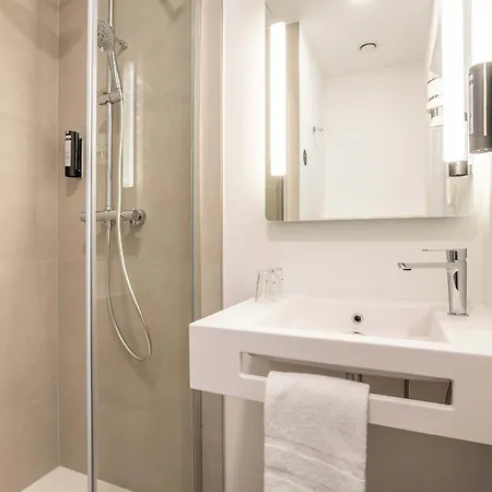 Centre Cloche D'or 3* Luxemburgo