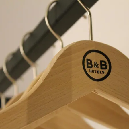 Centre Cloche D'or Hotel