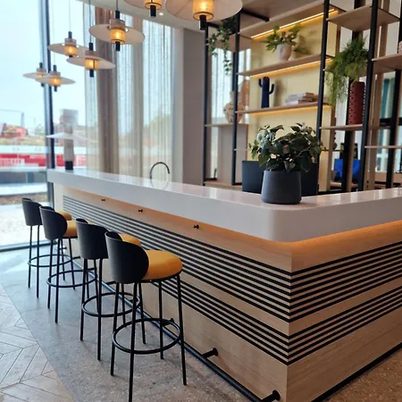 Centre Cloche D'or Hotel