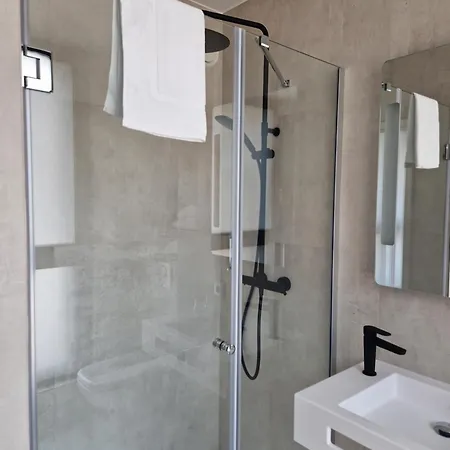 Centre Cloche D'or 3*