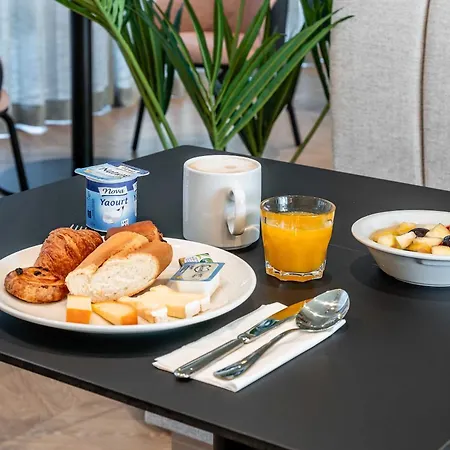 Centre Cloche D'or 3*