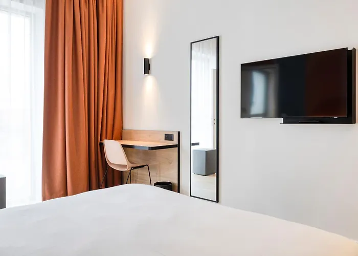 Centre Cloche D'or 3* Люксембург