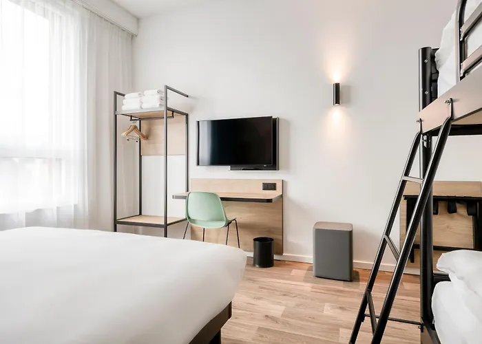 Centre Cloche D'or 3* Luxemburg