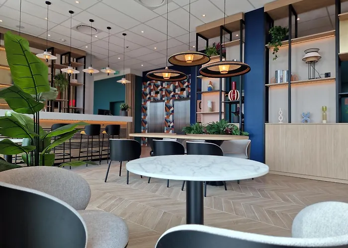 Centre Cloche D'or Szálloda