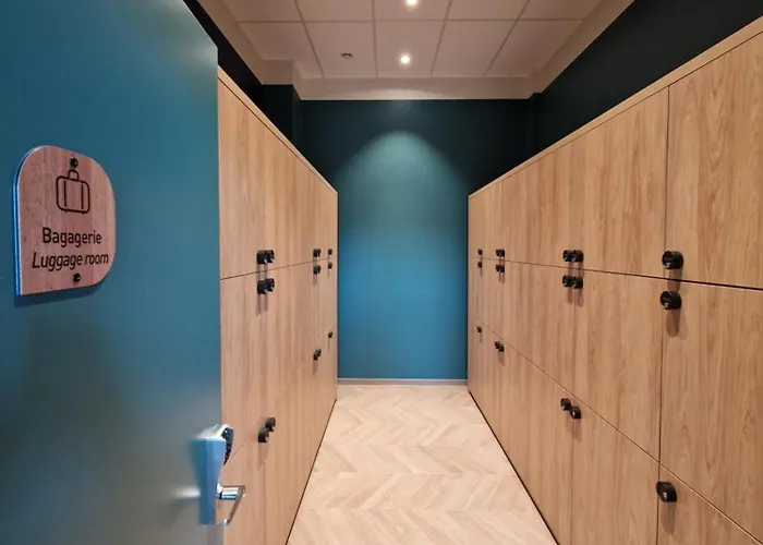 Отель Centre Cloche D'or