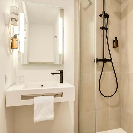 Centre Cloche D'or 호텔