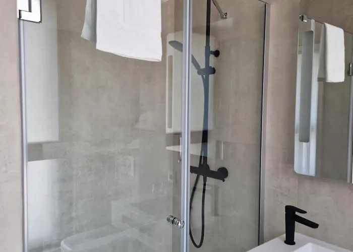 Centre Cloche D'or 3*